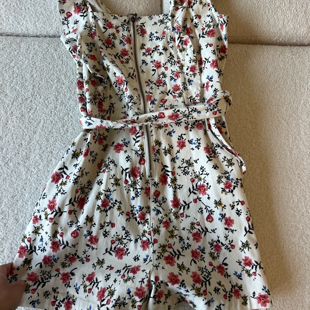 Tinseltown Floral Zip-Up Romper
